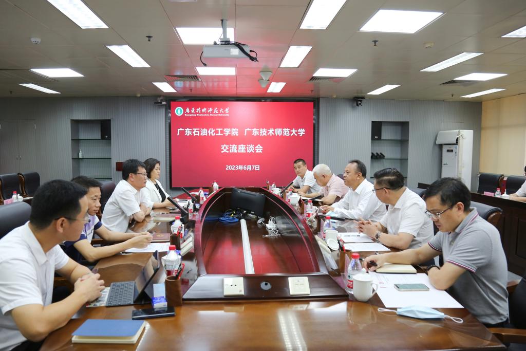 F486CA7BAC98F4CFCA94AFCF80D_C59A0DD5_1776E