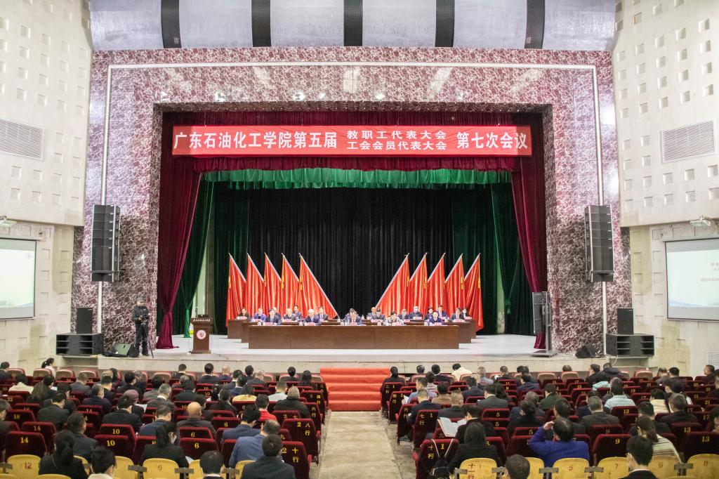 C7161BFF98F5412BF79DEE0BC46_F0E60F44_2453B