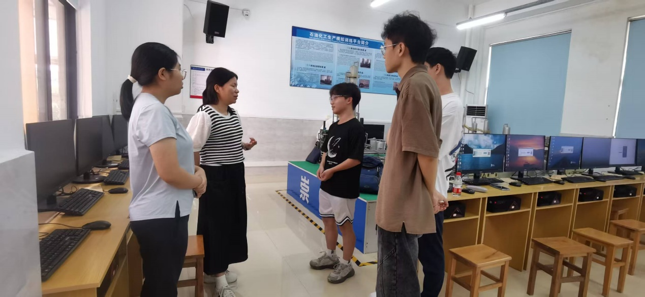 EF0DF04DF8C6F3C3A5ACA34B6E0_96C5C20E_B36E4