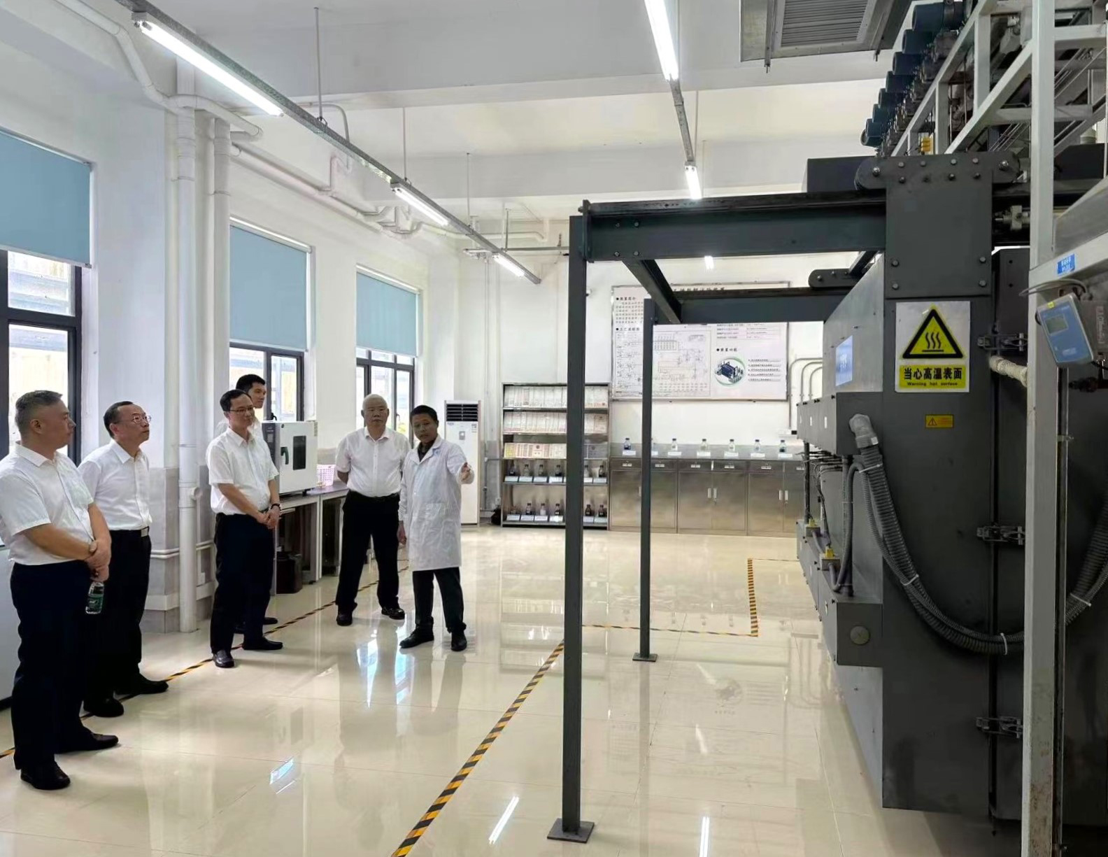 9F4BF7C7B7FC16F978E54CF1FBE_F0902770_ACC07