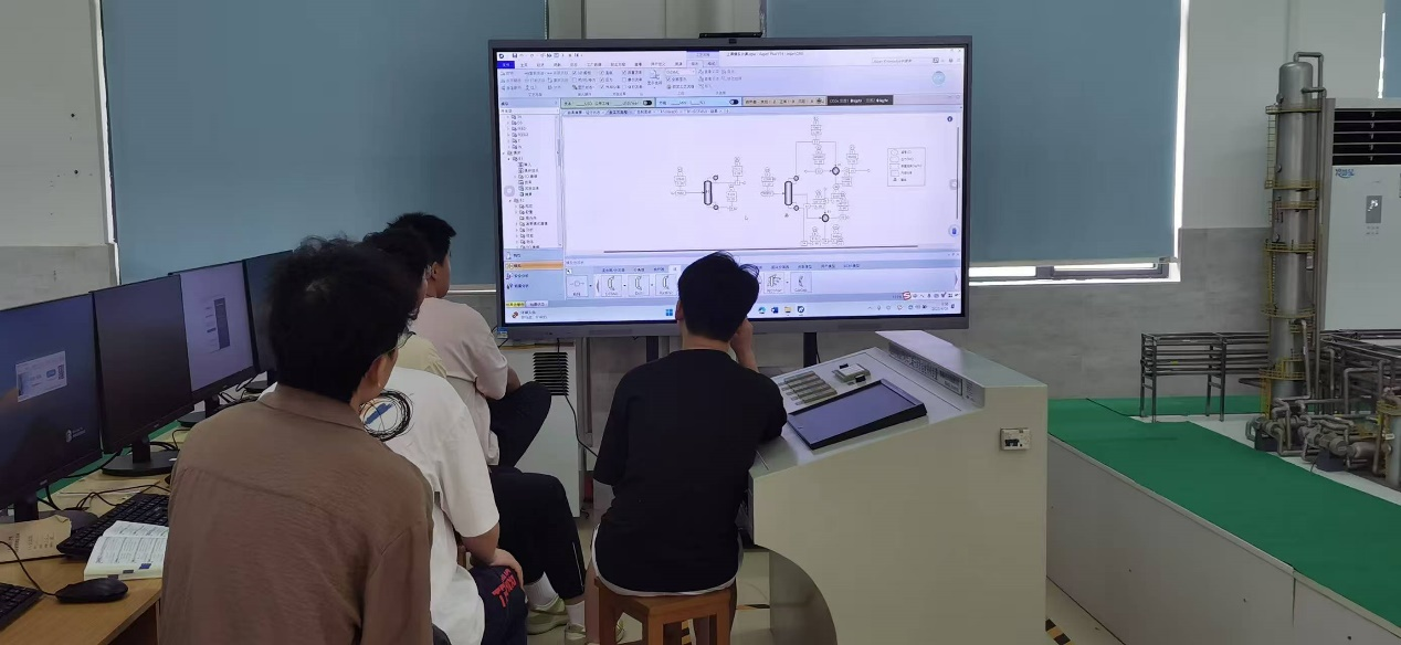 A90A99F55DD61C85673E33E718E_A5CF57A8_9675D