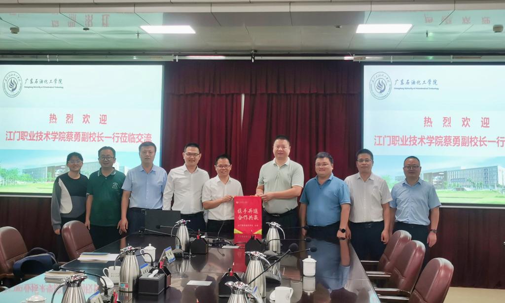 D347F69E96D4ABB3604BA683BA0_D2A2109A_14C1D