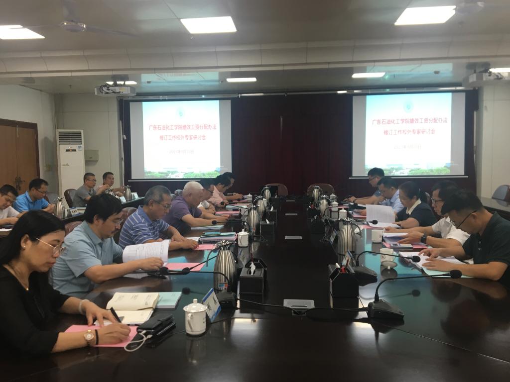 4EF6EB2ECD89267F6A640955770_EAD916D3_14009