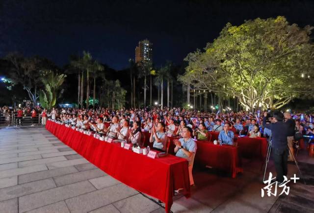 4CBB33A3300CFE2D27F91E52D10_E36E3A9E_AFB6