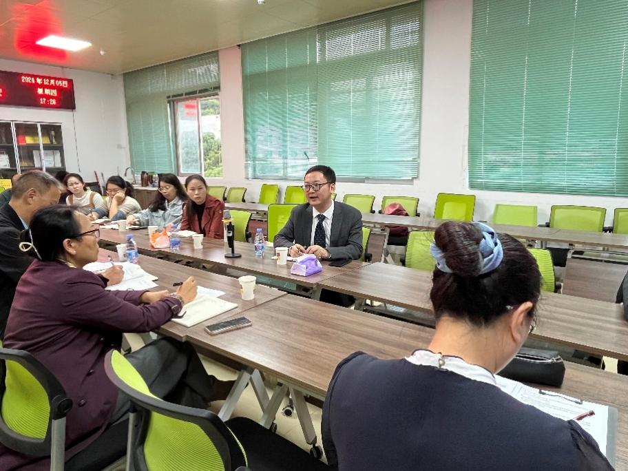 2F9DBF755410D10B3A03ED9F04D_80E66086_D5825