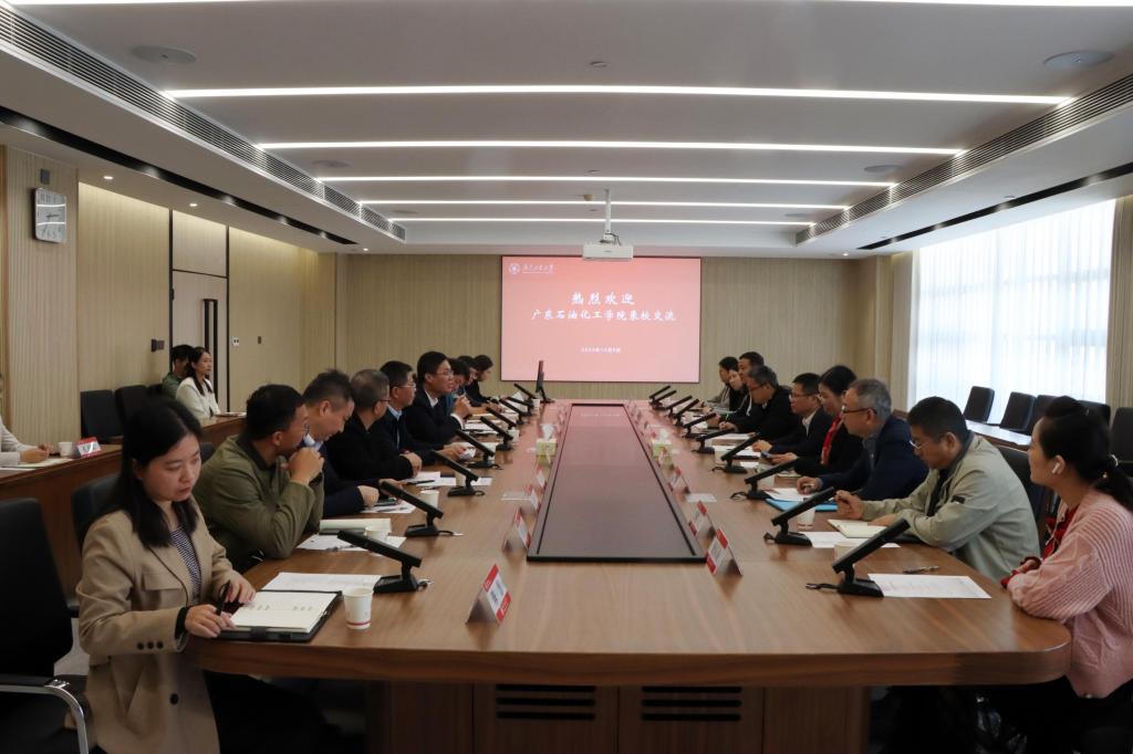 CEB16C0CB2C596EEB6FB4E812F4_C1A4C404_1491C