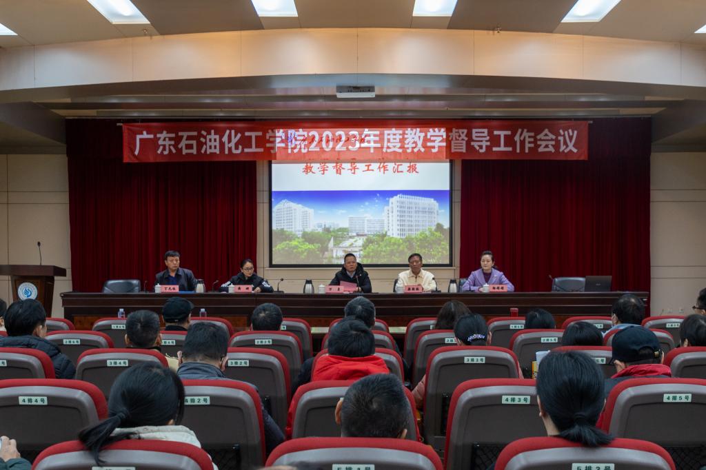 EF4F17E178B3F3CDDC4484A3FDE_E7BD6FFD_15F6F