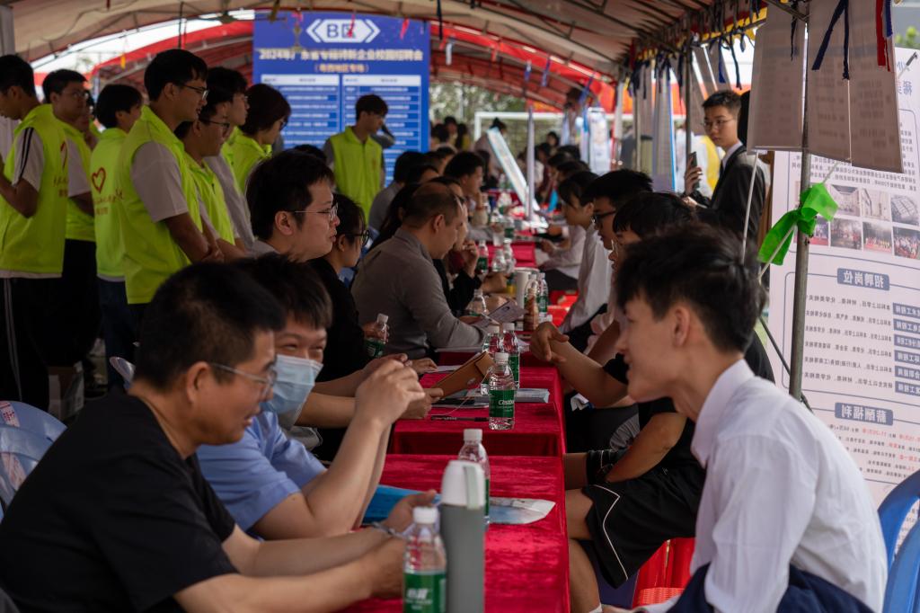 88FB37CD6F76C16FD7093C8C237_74FABD78_18235