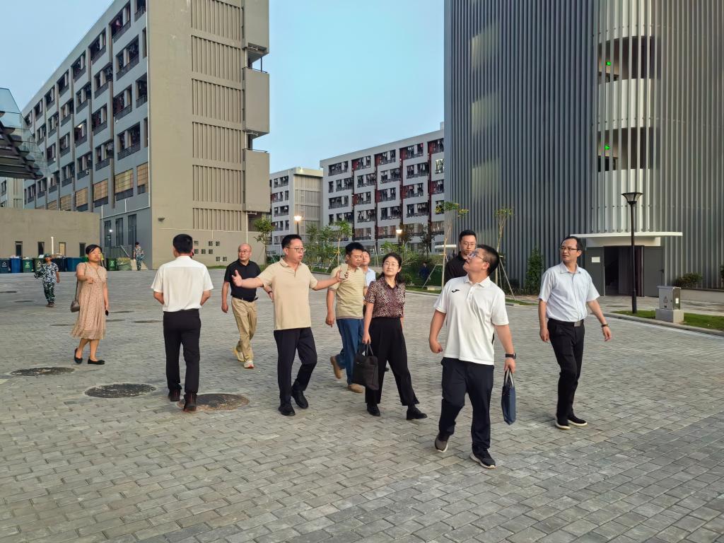 293E9D9F64708B31057E2114E27_8D0563AC_22E3E