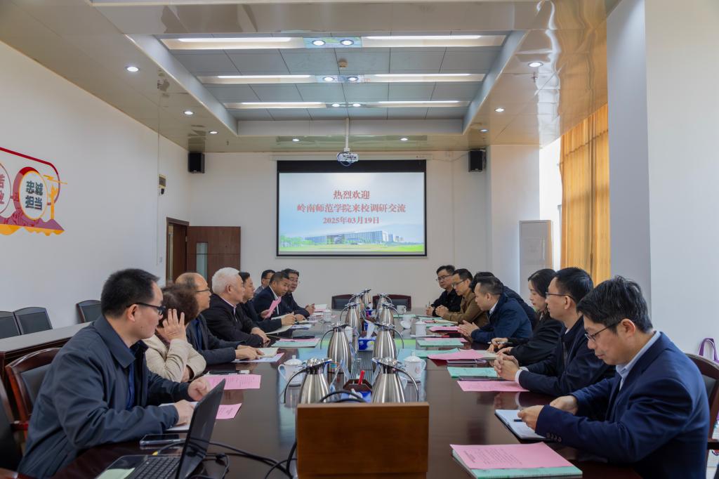 151B4E5C2537F2779F89A2538AD_92CCEEFA_14556