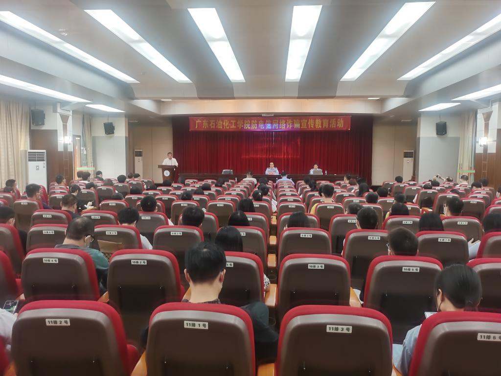 5726E0278FBAA4C6F1D6E6C0F27_50032C8E_16D30