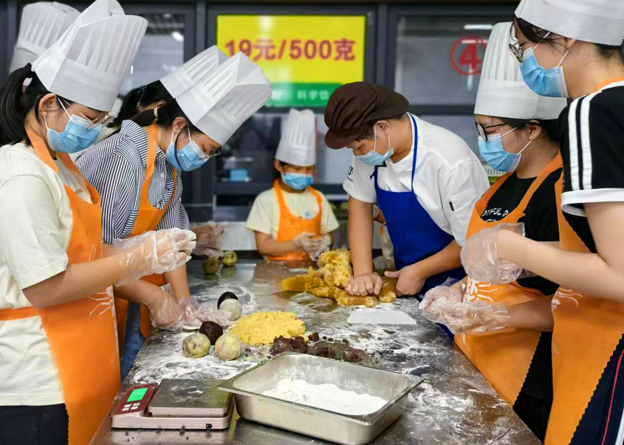 2D135F3F0D1E428BA5E0FF437BD_F52F5947_C7308