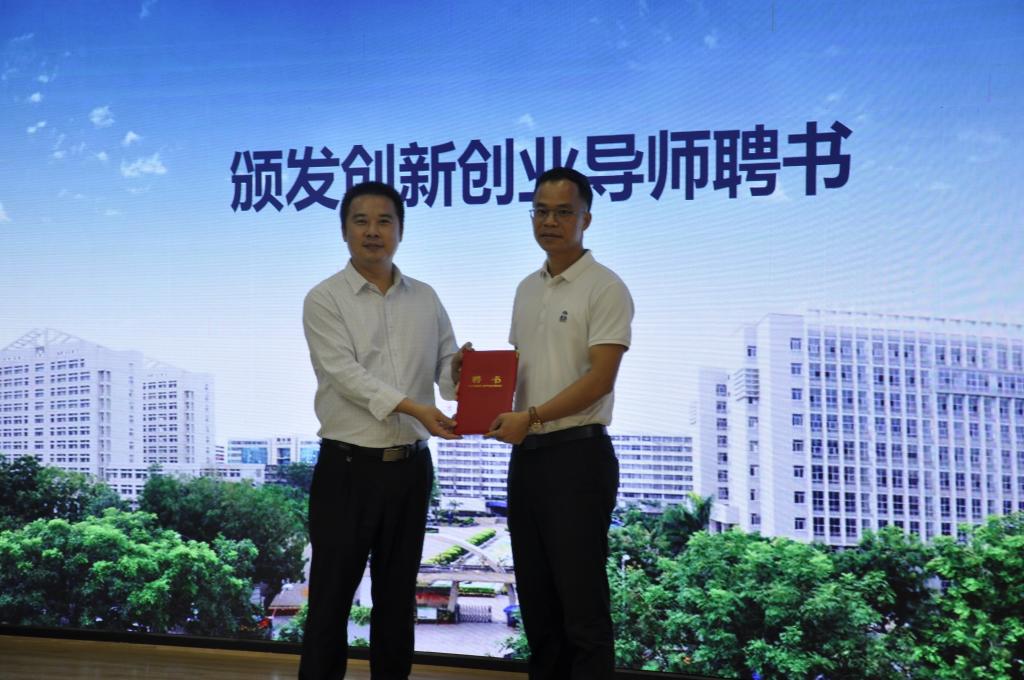 A7EA7D7D57052E69BED2BD3450C_BC6B790D_19068