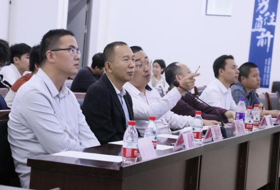 D9F796AFD25525996946C33EAD3_FF01DF76_CB521 D9F796AFD25525996946C33EAD3_FF01DF76_CB521