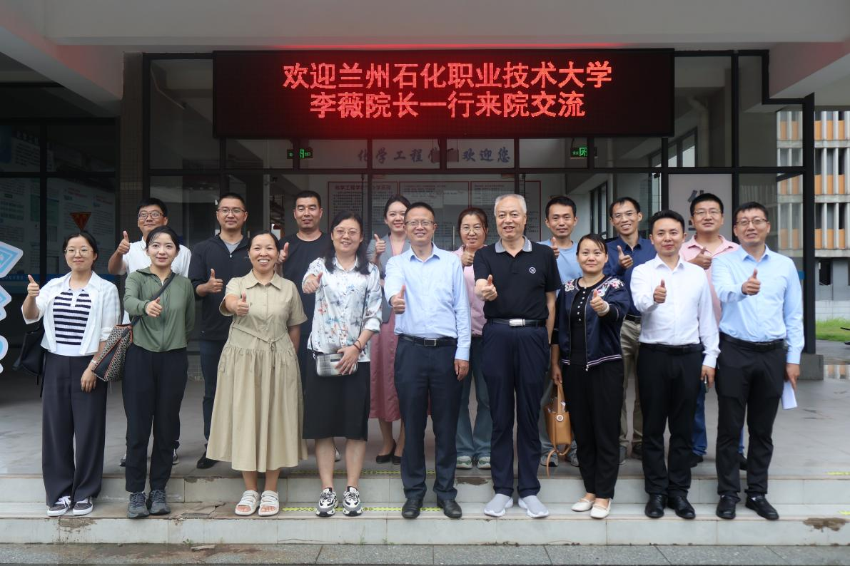 264AFBE34FECC067122879E560C_04E2400F_F9E95