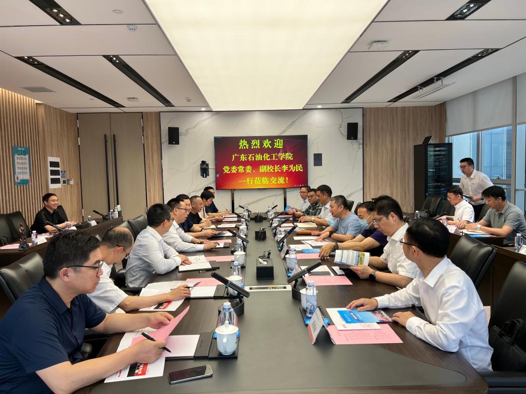 CE54921AF8BA9AE7379BC3FEE4A_048000C5_1D4A5