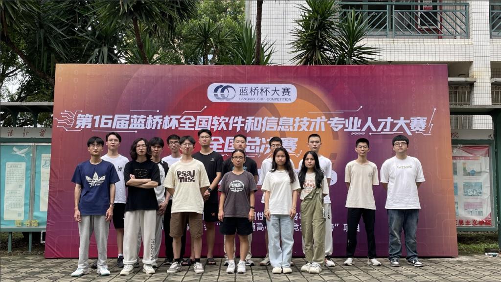 0A1568EA57D867BBEAA8D50AE8C_C1C7F288_20B19 0A1568EA57D867BBEAA8D50AE8C_C1C7F288_20B19