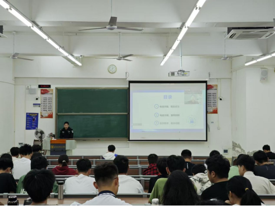 C3850C0BBEE7FA30C8DC3C7C154_98BF4A56_E099B