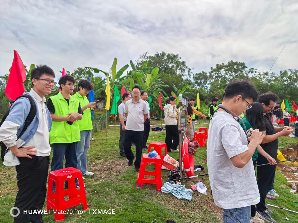 5B8C035ACB36E0A84FDF9B3F430_DFD61BA1_24387