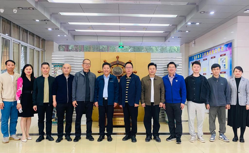 07AFB2119CDF2B25C92E431959D_BF68C959_1A031